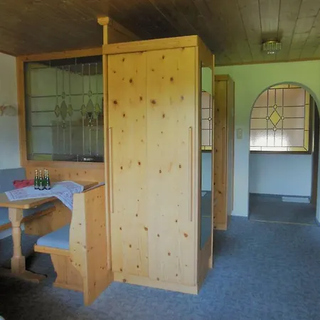 Gaestehaus Gruenbacher Apartment