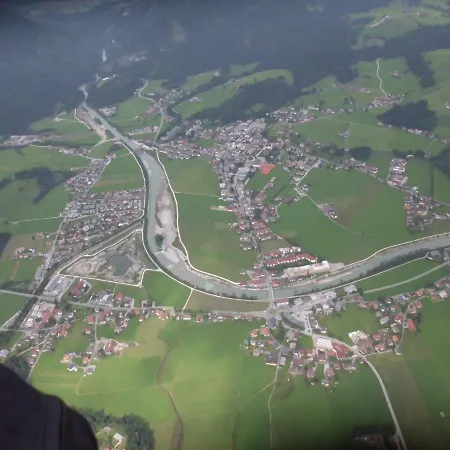 Gaestehaus Gruenbacher *