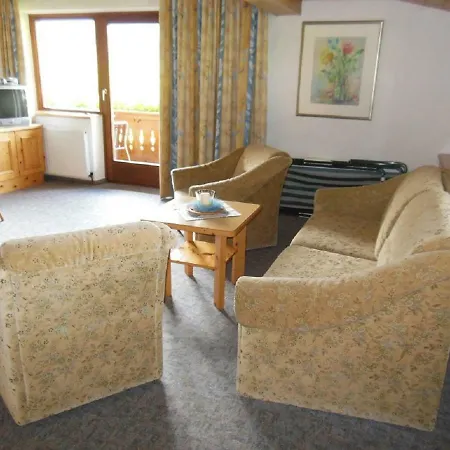 아파트 Gaestehaus Gruenbacher