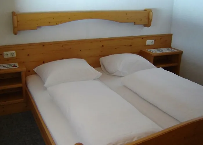 Gaestehaus Gruenbacher Appartement Kössen