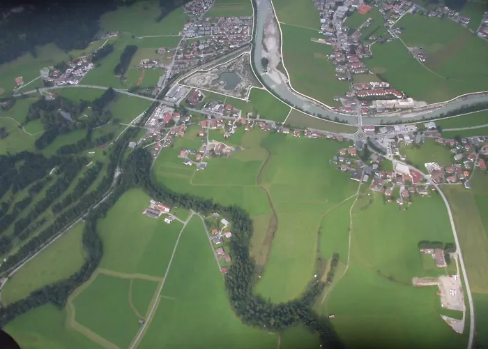 Gaestehaus Gruenbacher 公寓 Kössen